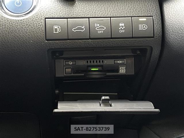 Toyota CAMRY 2017 8708956-22