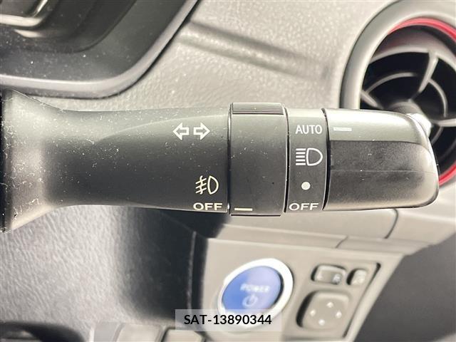 Toyota COROLLA FIELDER 2017 8710295-1
