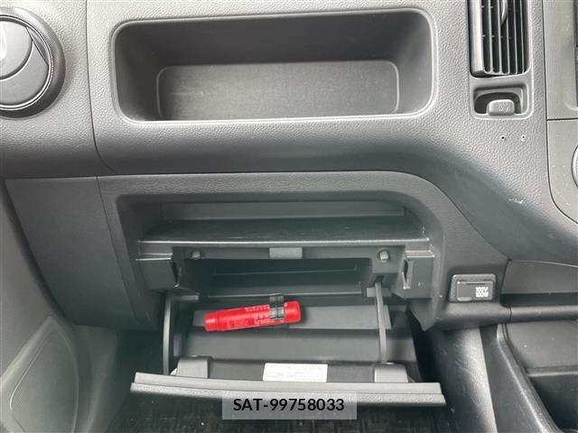 Nissan AD VAN 2019 8823556-11