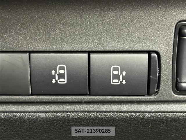 Nissan SERENA 2023 8672372-7