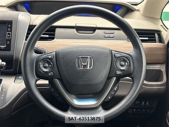 Honda FREED 2022 8952462-18