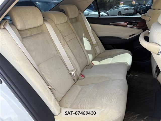Toyota CROWN 2015 8734459-17