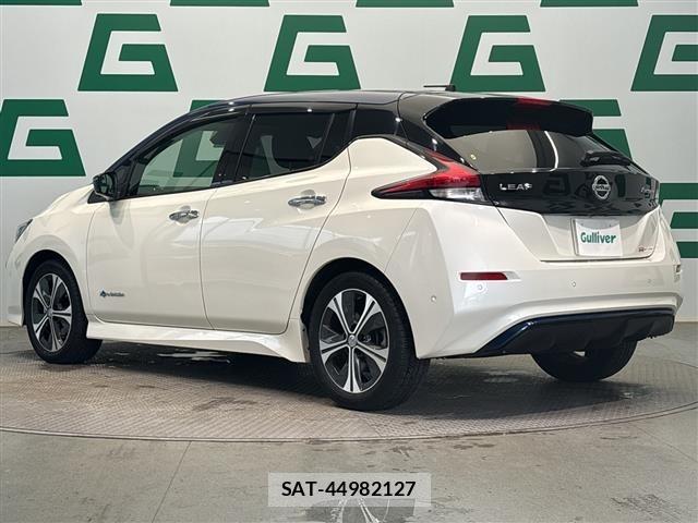 Nissan LEAF 2018 8929075-13