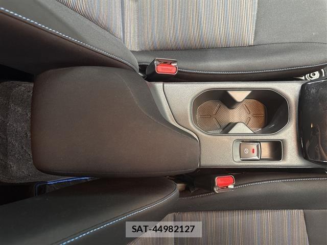 Nissan LEAF 2018 8929075-2
