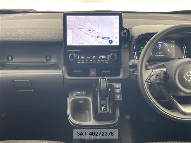 Toyota SIENTA 2024 8671996-9