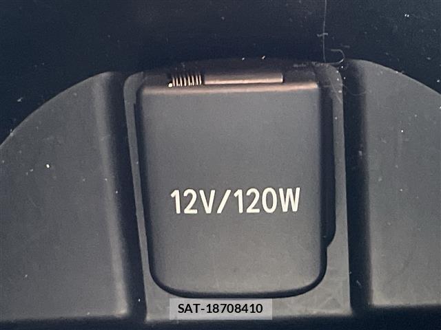 Toyota C-HR 2019 8724254-3