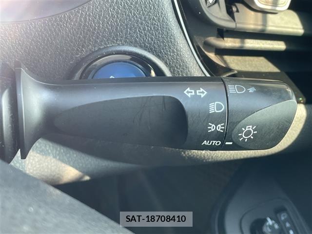 Toyota C-HR 2019 8724254-4