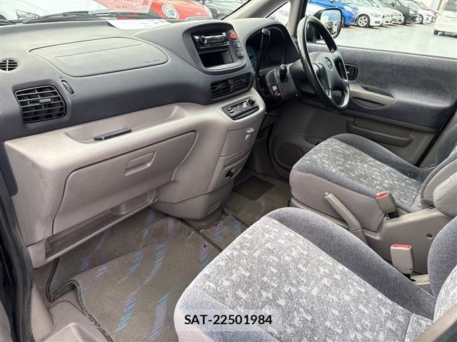 Nissan SERENA 2000 8717120-4