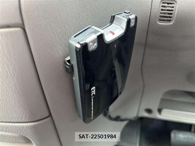 Nissan SERENA 2000 8717120-7