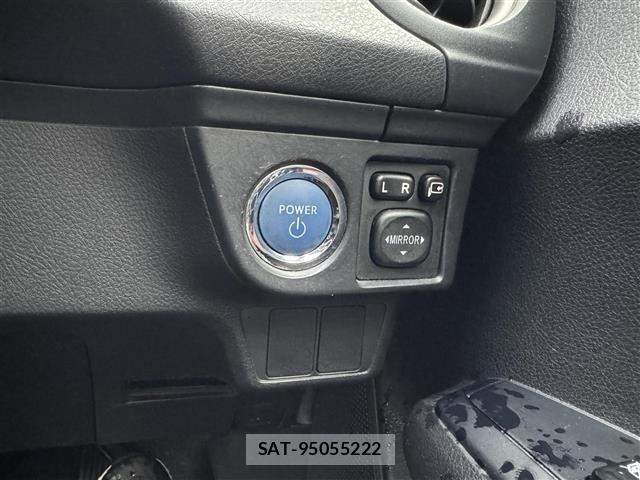 Toyota COROLLA AXIO 2013 8762743-1
