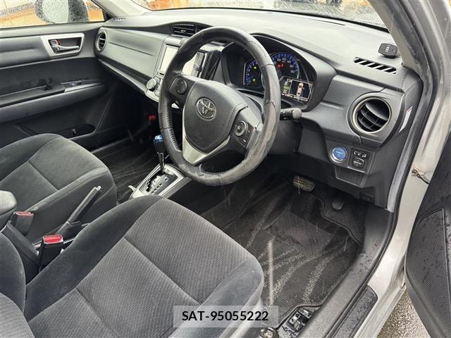 Toyota COROLLA AXIO 2013 8762743-5