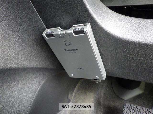 Mazda AXELA 2009 8719007-7