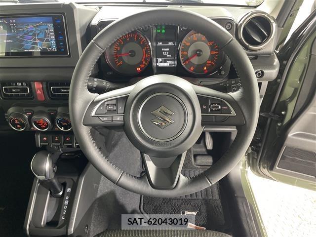 Suzuki JIMNY 2025 8933166-19