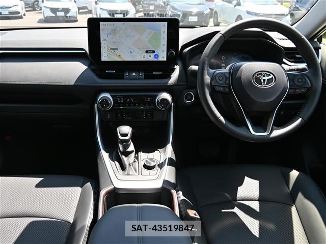 Toyota RAV4 2024 8737580-15