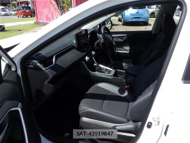 Toyota RAV4 2024 8737580-23