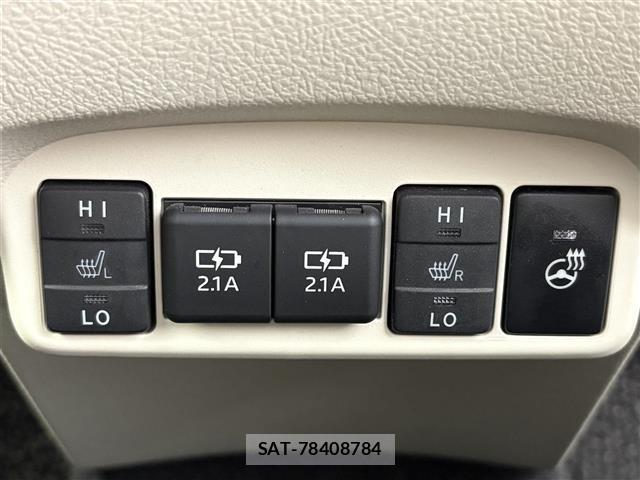 Toyota SIENTA 2019 8672000-1