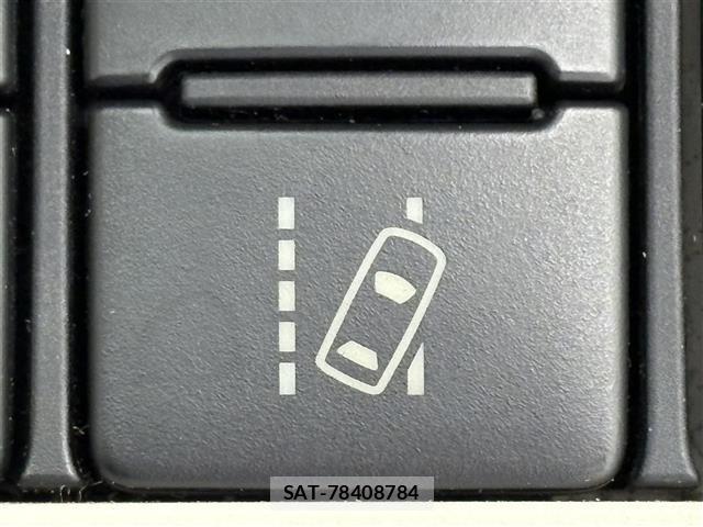 Toyota SIENTA 2019 8672000-6