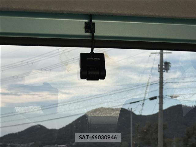 Daihatsu HIJET VAN 2017 8759429-21