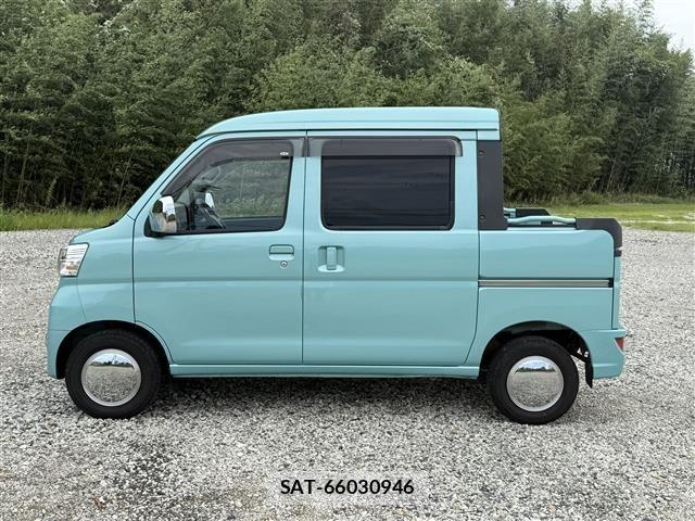 Daihatsu HIJET VAN 2017 8759429-5