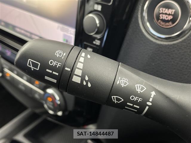 Nissan X-TRAIL 2021 8762808-5