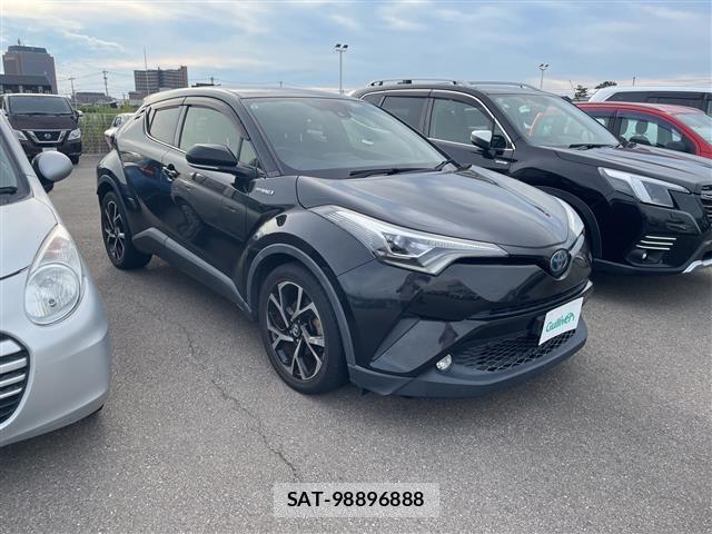 Toyota C-HR 2017 8724255-0
