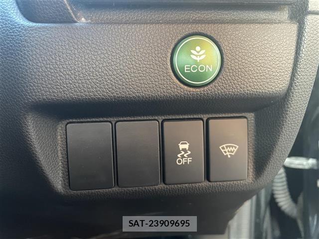 Honda FIT 2014 8722631-10