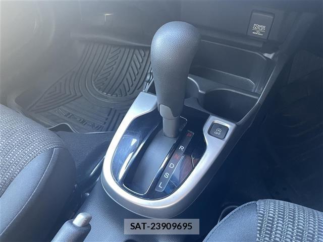 Honda FIT 2014 8722631-11