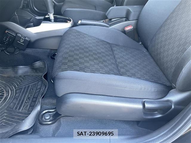 Honda FIT 2014 8722631-17