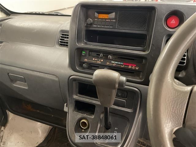 Daihatsu HIJET VAN 2010 8759430-8