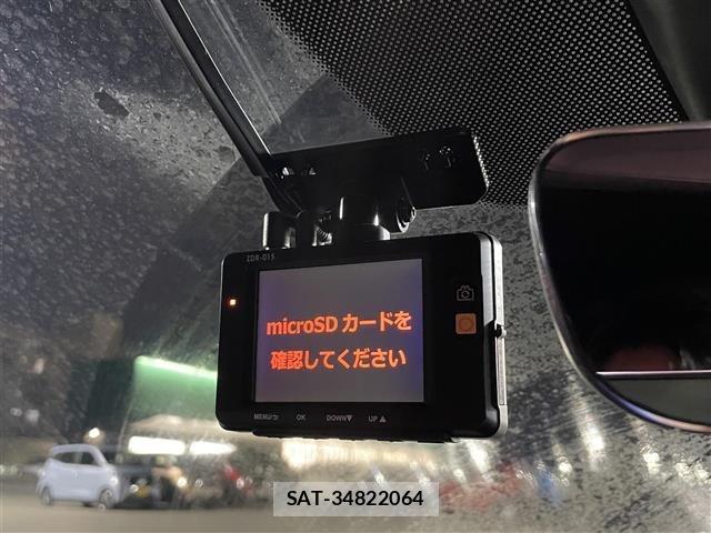 Mazda MAZDA3 2019 8732835-12