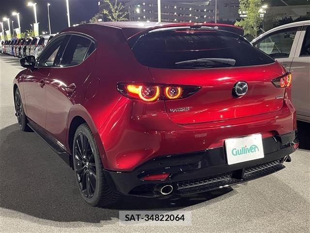 Mazda MAZDA3 2019 8732835-13