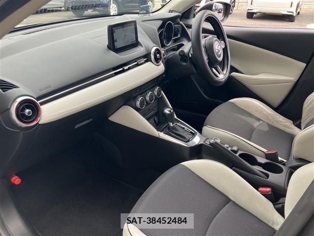 Mazda DEMIO 2017 8732081-2