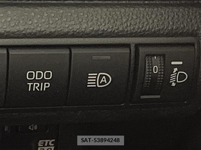 Toyota COROLLA TOURING 2024 8717207-10