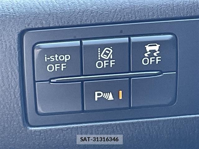 Mazda AXELA 2017 8678428-11