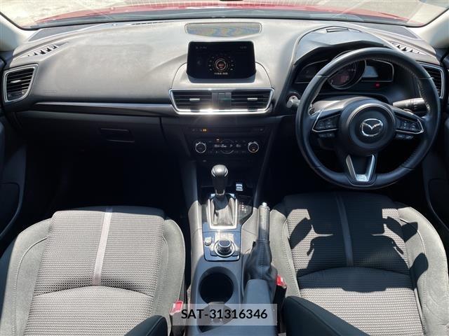Mazda AXELA 2017 8678428-15