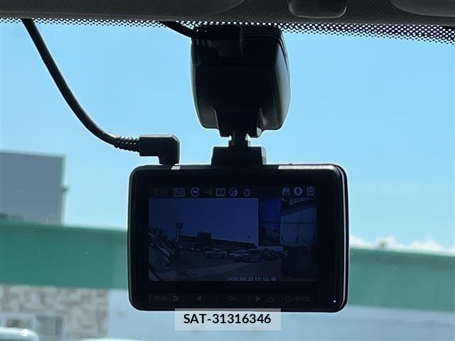 Mazda AXELA 2017 8678428-21