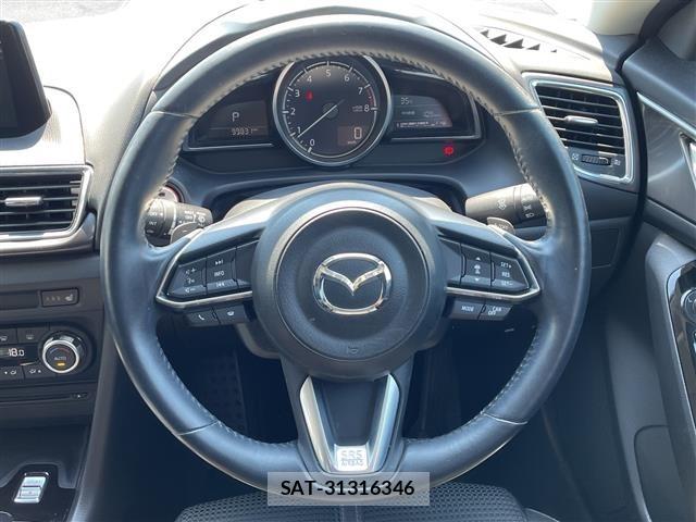 Mazda AXELA 2017 8678428-22