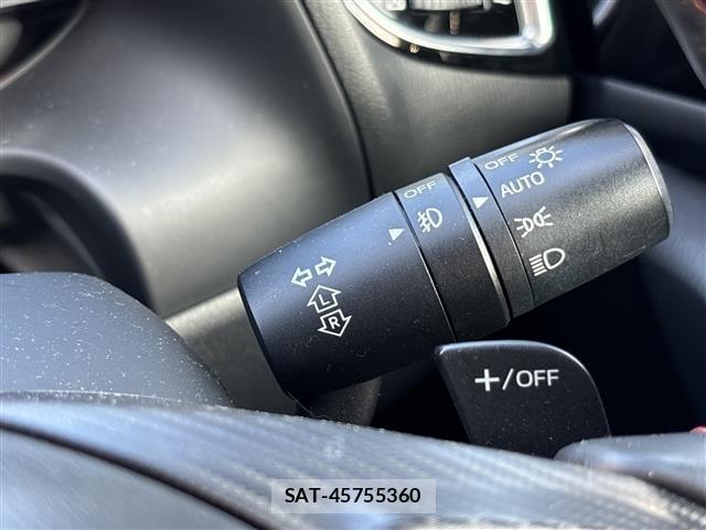 Mazda AXELA 2014 8719009-2