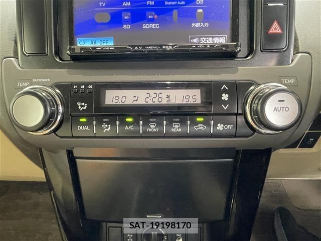 Toyota LAND CRUISER PRADO 2015 8737268-10