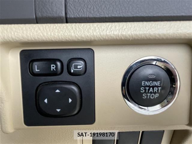 Toyota LAND CRUISER PRADO 2015 8737268-22