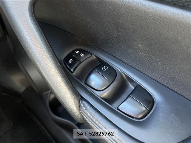 Nissan X-TRAIL 2016 8930107-22