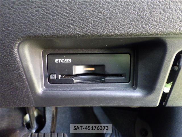 Nissan SERENA 2023 8672390-13