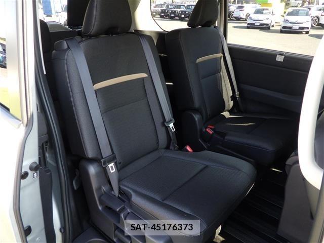 Nissan SERENA 2023 8672390-6