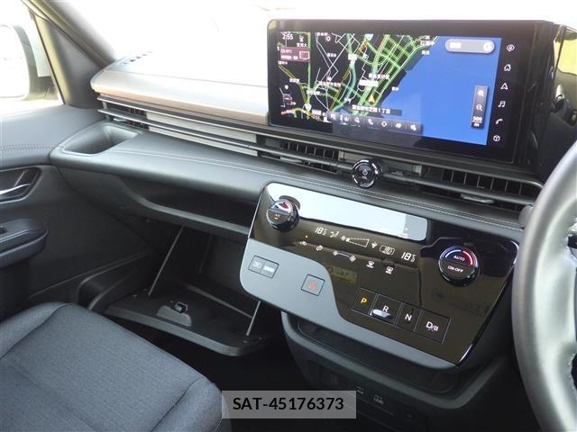 Nissan SERENA 2023 8672390-9