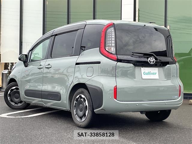 Toyota SIENTA 2024 8672004-13