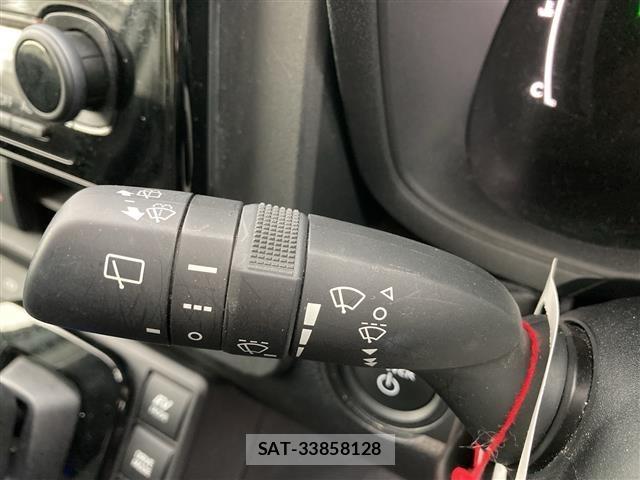 Toyota SIENTA 2024 8672004-17