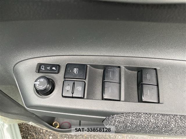 Toyota SIENTA 2024 8672004-22