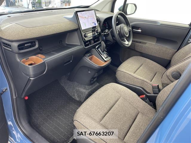 Toyota SIENTA 2023 8672005-8