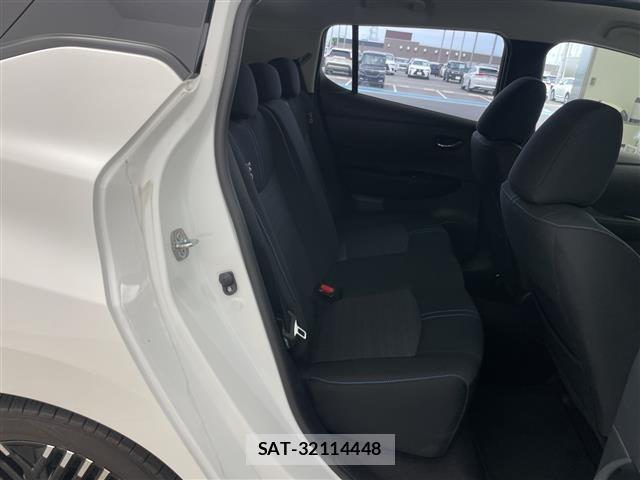Nissan LEAF 2024 8929086-3