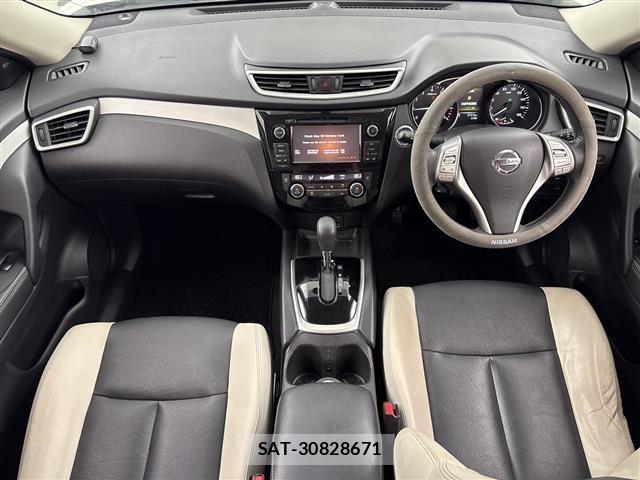 Nissan X-TRAIL 2017 8930108-14